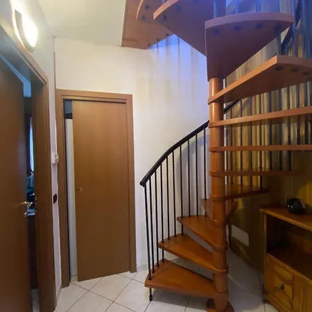 La Casa Di Ciro Gc & Friends Guest house